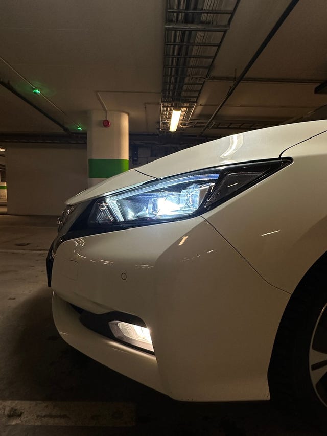 2019 NISSAN LEAF - 43