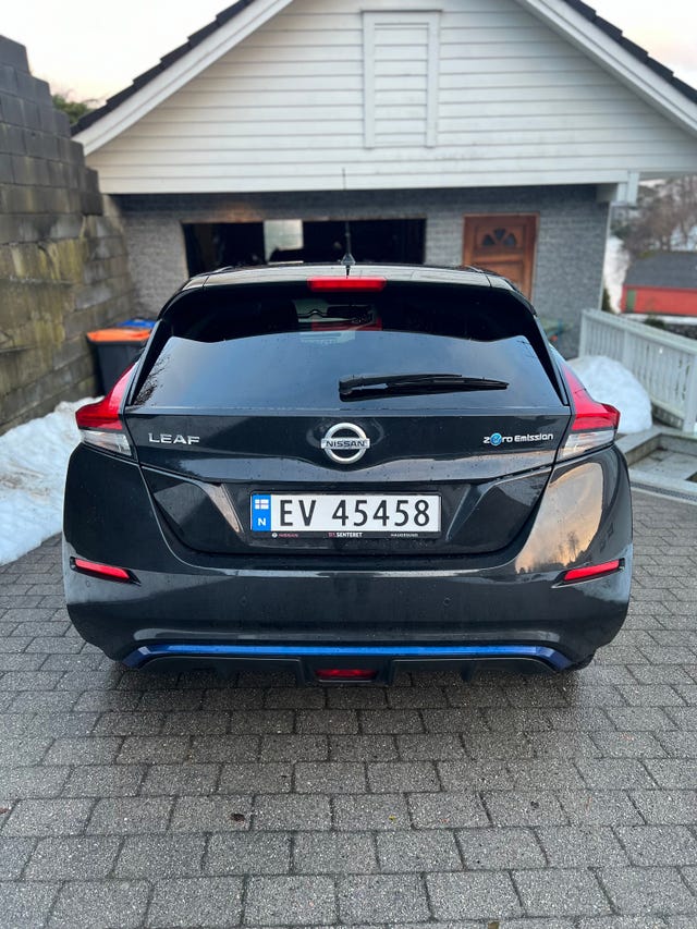 2019 NISSAN LEAF - 9