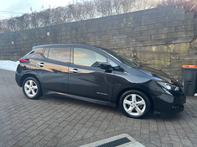 SJNFAAZE1U0045333 2019 NISSAN LEAF-2