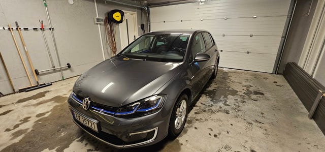 WVWZZZAUZKW900504 2019 VOLKSWAGEN GOLF-0