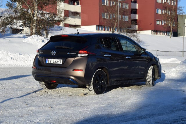 2019 NISSAN LEAF - 8