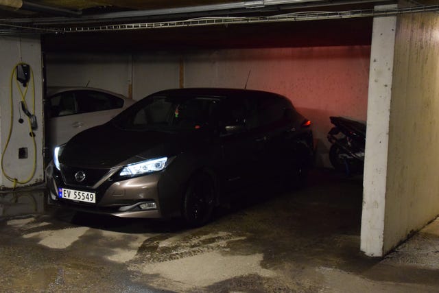 2019 NISSAN LEAF - 13