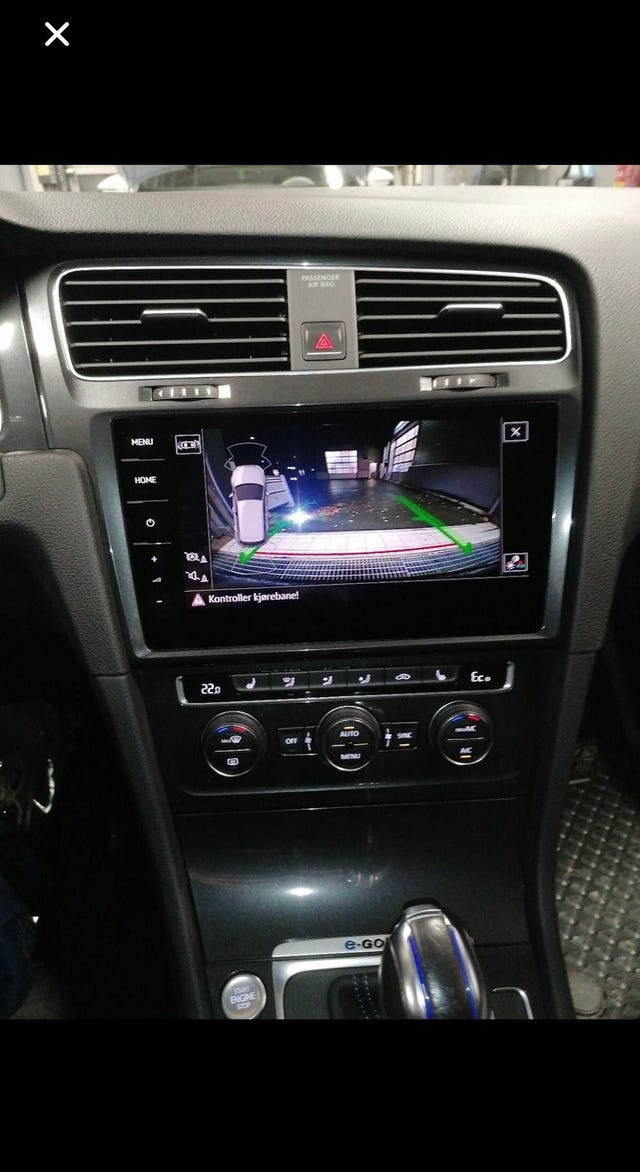 2018 VOLKSWAGEN GOLF - 9