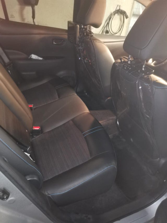 2020 NISSAN LEAF - 12