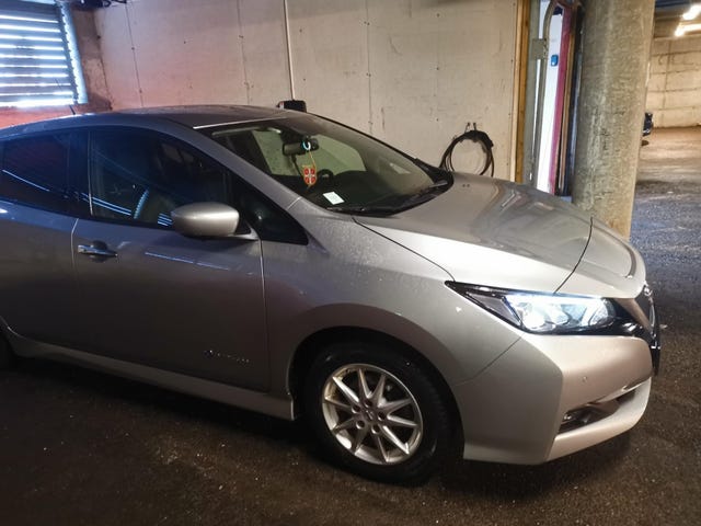 SJNFAAZE1U0076903 2020 NISSAN LEAF-2