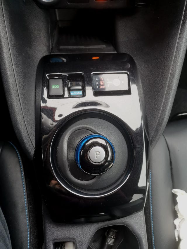 2020 NISSAN LEAF - 19