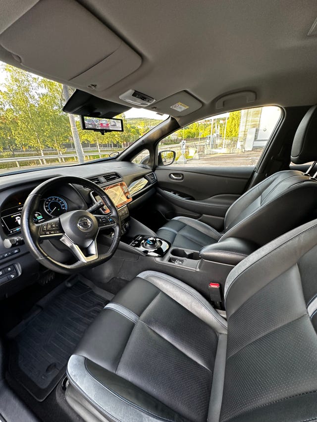 2021 NISSAN LEAF - 34