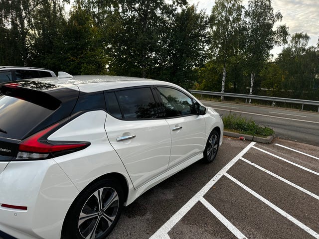 2021 NISSAN LEAF - 19
