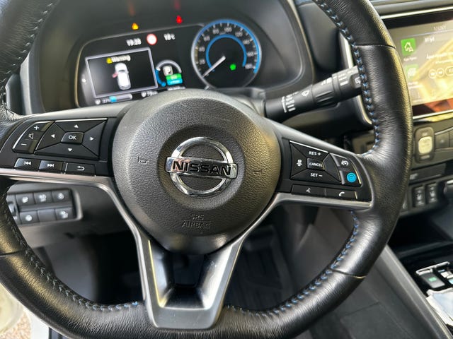 2021 NISSAN LEAF - 39