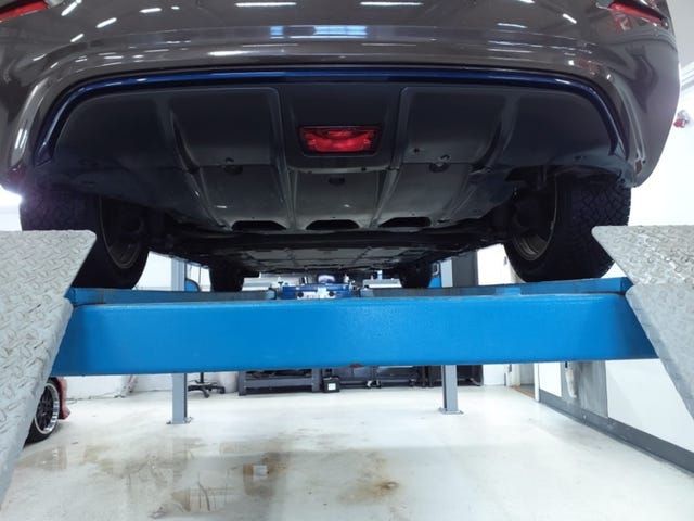 2018 NISSAN LEAF - 19
