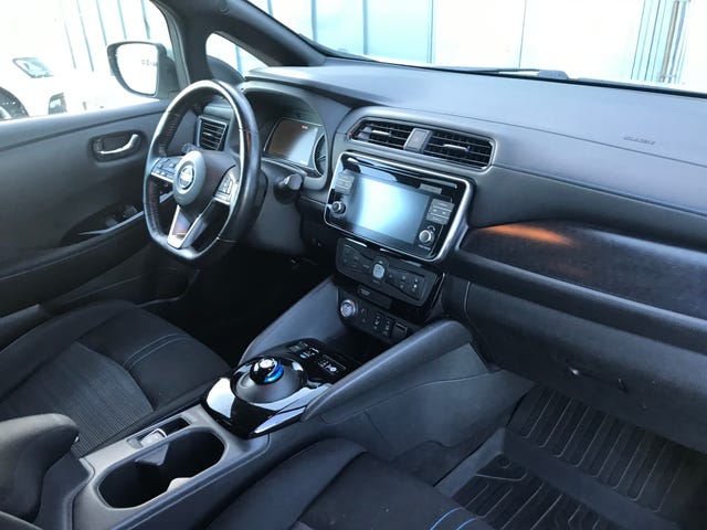 2018 NISSAN LEAF - 43