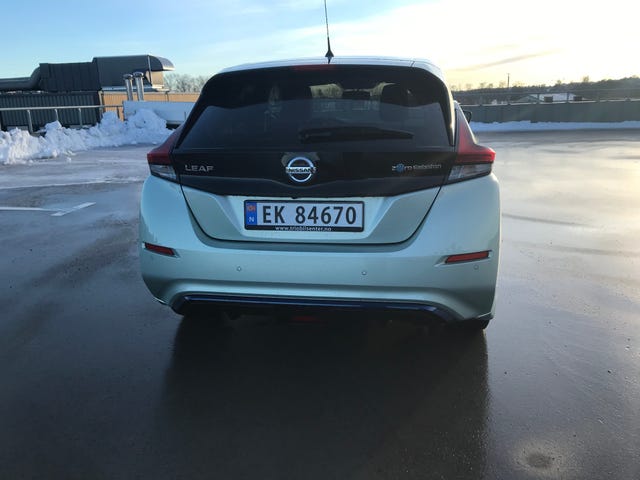 2018 NISSAN LEAF - 17