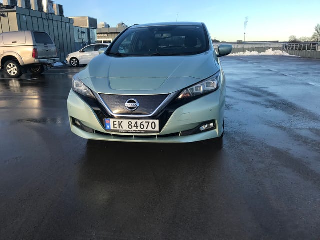 2018 NISSAN LEAF - 8