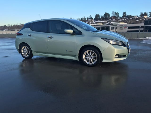 SJNFAAZE1U0007462 2018 NISSAN LEAF-3