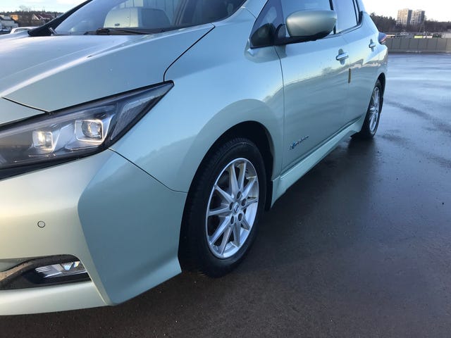 2018 NISSAN LEAF - 26