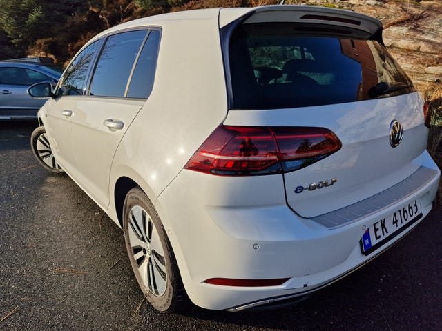 2018 VOLKSWAGEN GOLF - 12
