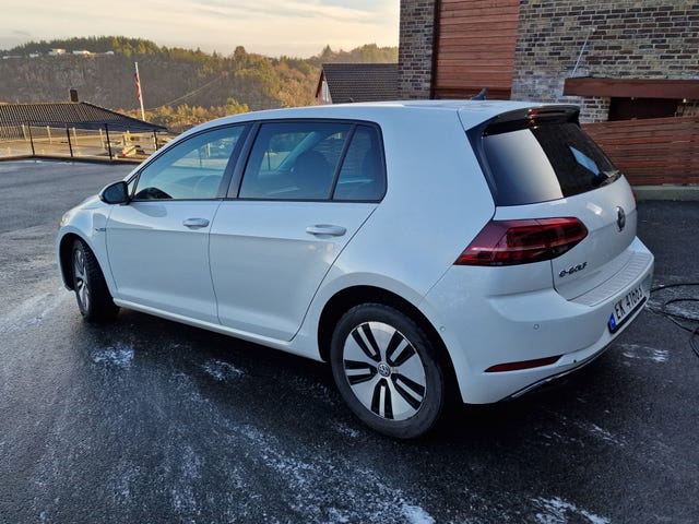 2018 VOLKSWAGEN GOLF - 21