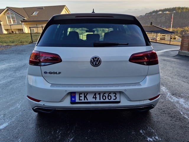 2018 VOLKSWAGEN GOLF - 17