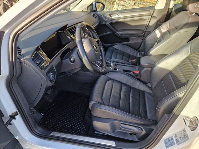 2018 VOLKSWAGEN GOLF - 8