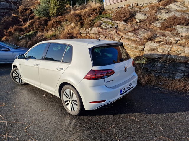 2018 VOLKSWAGEN GOLF - 11