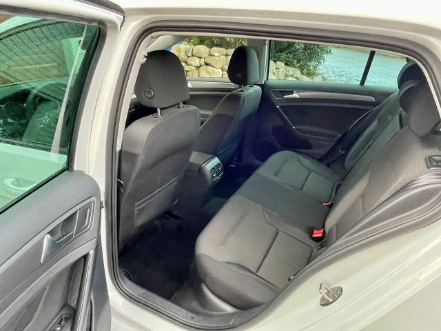 2018 VOLKSWAGEN GOLF - 16