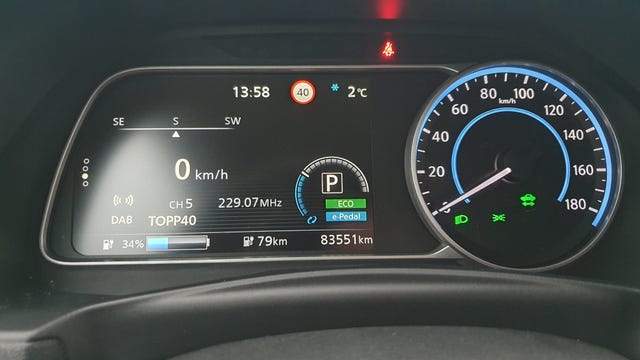 2018 NISSAN LEAF - 8