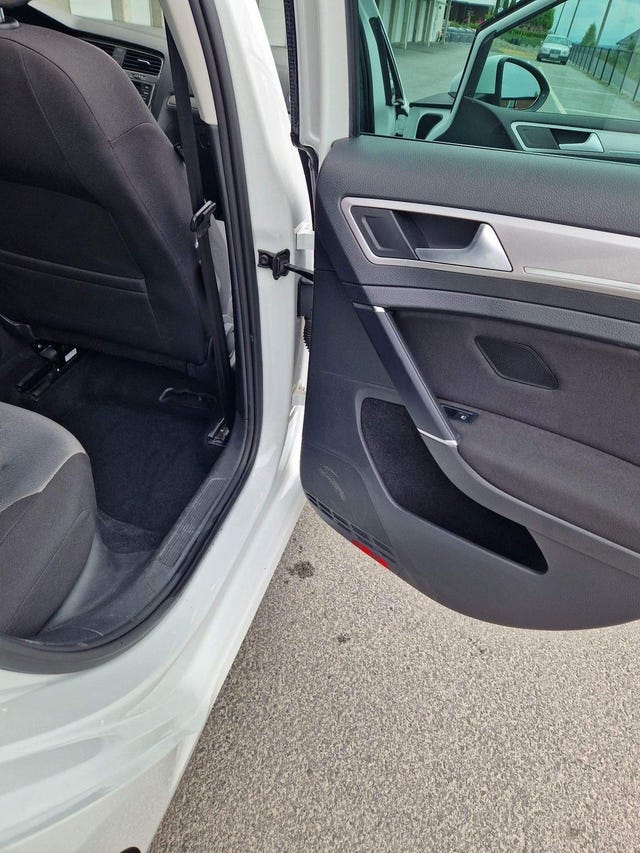 2015 VOLKSWAGEN GOLF - 13