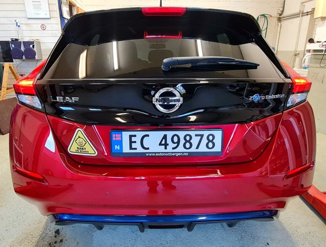 2020 NISSAN LEAF - 14