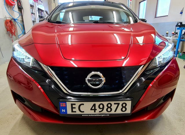 2020 NISSAN LEAF - 18