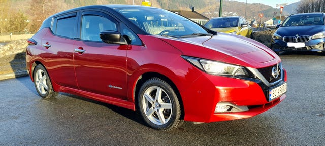 2020 NISSAN LEAF - 23