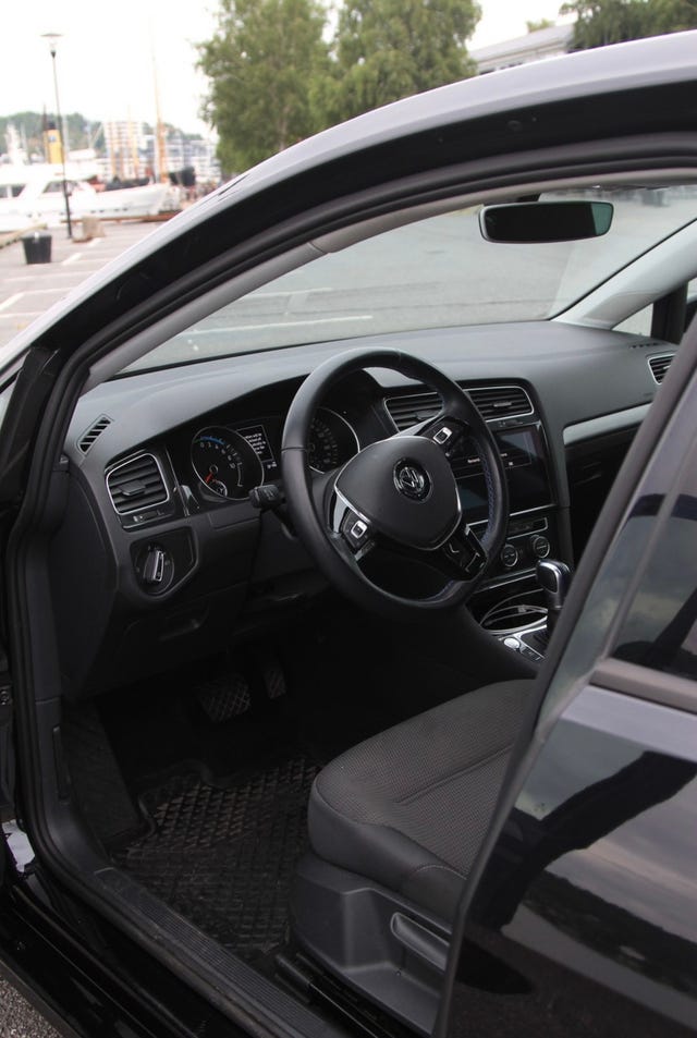 WVWZZZAUZK8914400 2019 VOLKSWAGEN GOLF-4