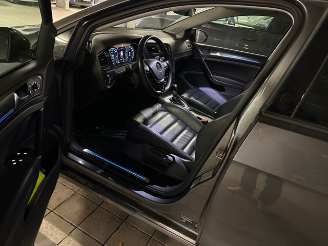 2018 VOLKSWAGEN GOLF - 11