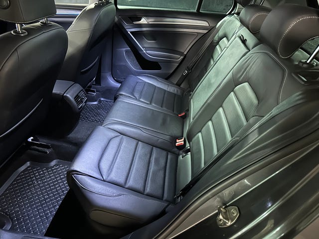 WVWZZZAUZJW900863 2018 VOLKSWAGEN GOLF-5