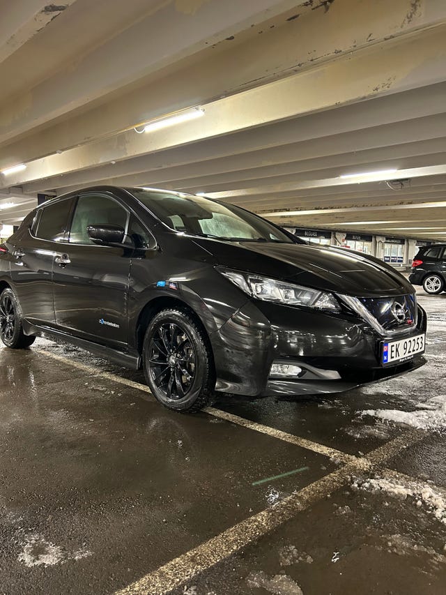 SJNFAAZE1U0016547 2018 NISSAN LEAF-0