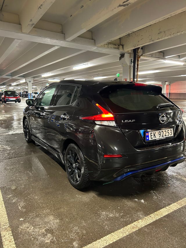SJNFAAZE1U0016547 2018 NISSAN LEAF-4