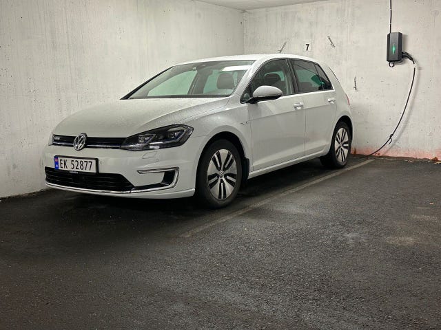WVWZZZAUZJW902296 2018 VOLKSWAGEN GOLF-3