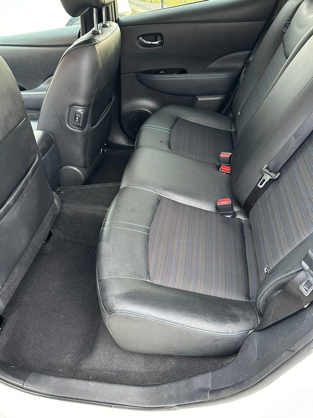 2018 NISSAN LEAF - 14