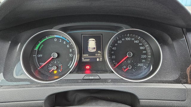 2015 VOLKSWAGEN GOLF - 13