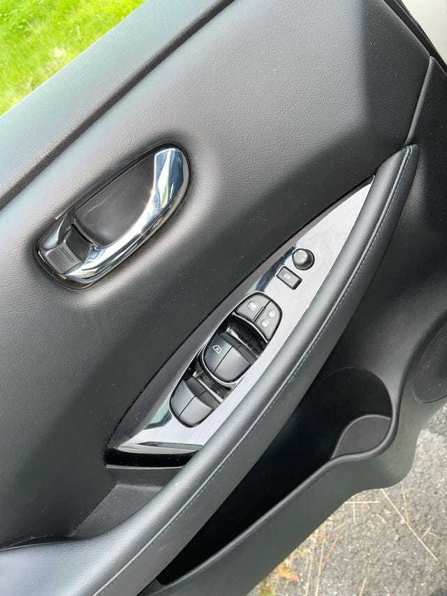 2018 NISSAN LEAF - 7