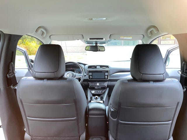 2018 NISSAN LEAF - 16