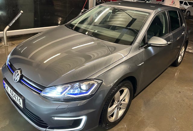 2018 VOLKSWAGEN GOLF - 26