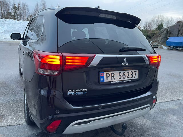 JMBXDGG3WLZ014233 2020 MITSUBISHI OUTLANDER-4