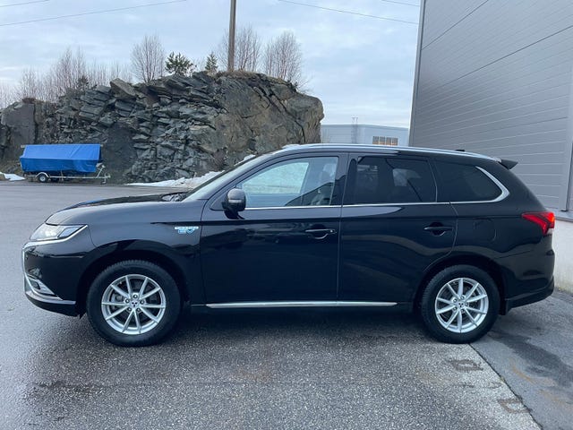 JMBXDGG3WLZ014233 2020 MITSUBISHI OUTLANDER-1