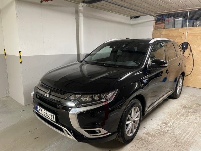 JMBXDGG3WLZ014233 2020 MITSUBISHI OUTLANDER-2