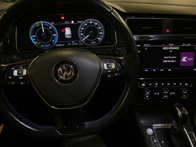 WVWZZZAUZKW912638 2019 VOLKSWAGEN GOLF-1