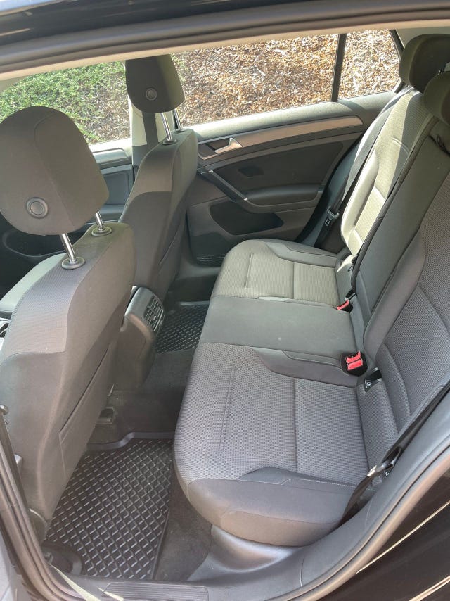 WVWZZZAUZJ8901103 2018 VOLKSWAGEN GOLF-4