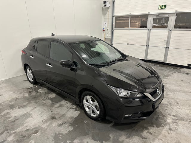 2022 NISSAN LEAF - 8