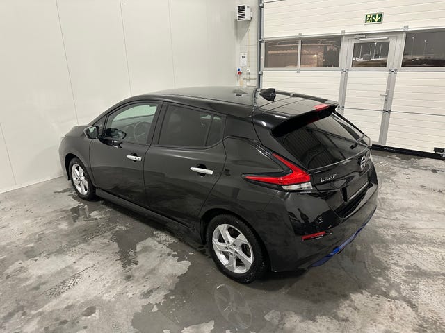 2022 NISSAN LEAF - 15
