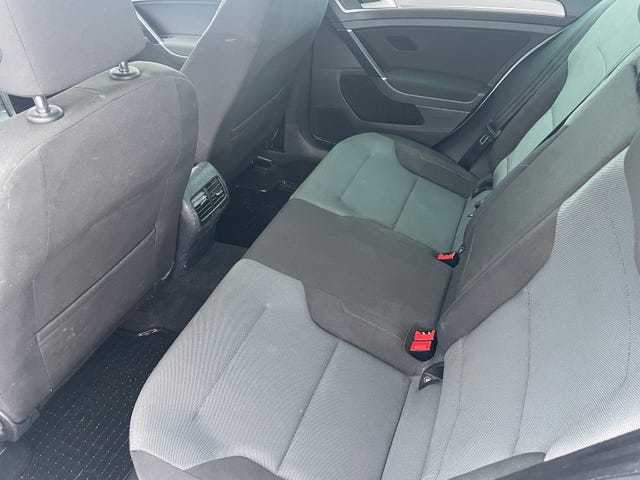 2015 VOLKSWAGEN GOLF - 8