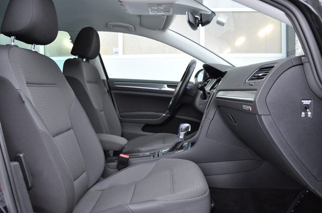 2019 VOLKSWAGEN GOLF - 12